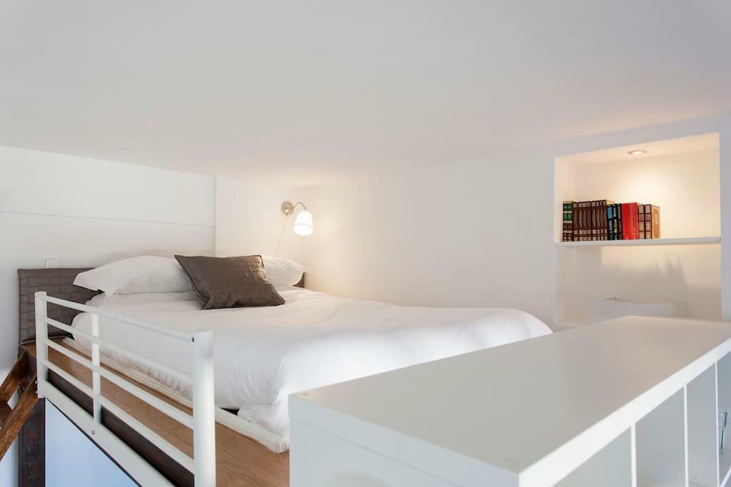 Apartmán In Bed With Lisbon 5N Amadora Exteriér fotografie
